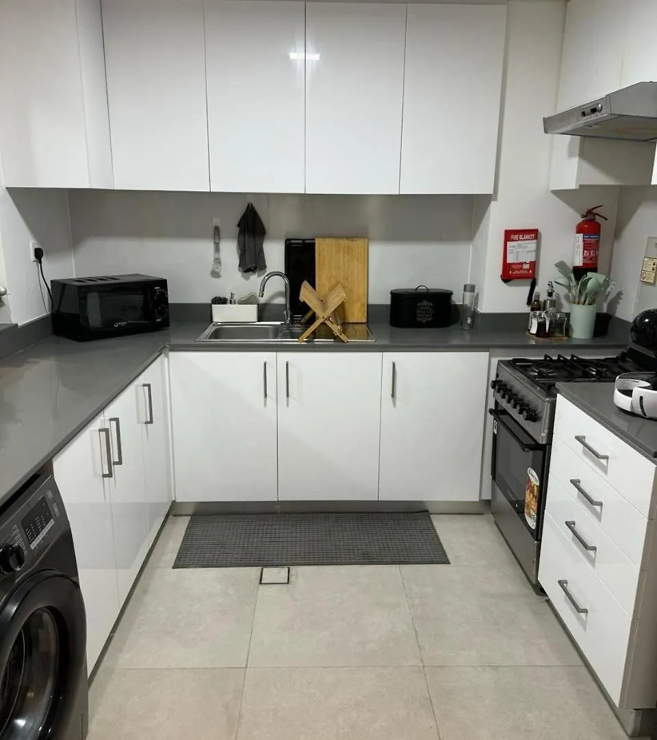 Al Jada Apartment Sharjah 0*,